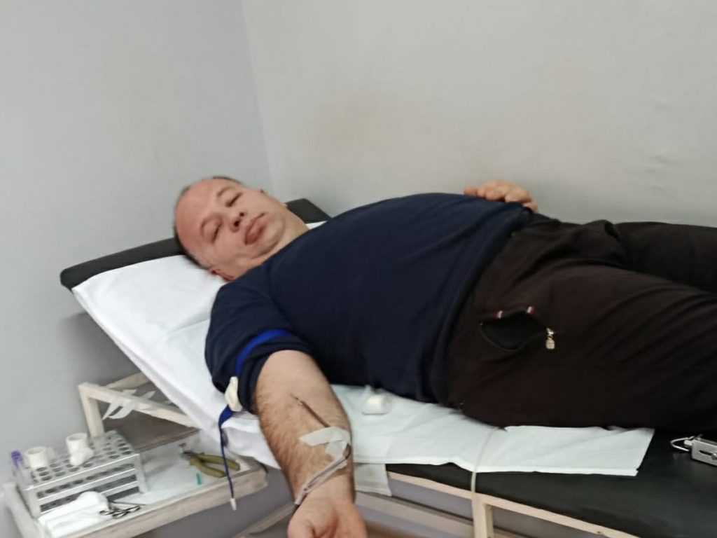Armin-Sarajcic-vozac-saniteta-Dom-zdravlja-Novi-Travnik.jpeg