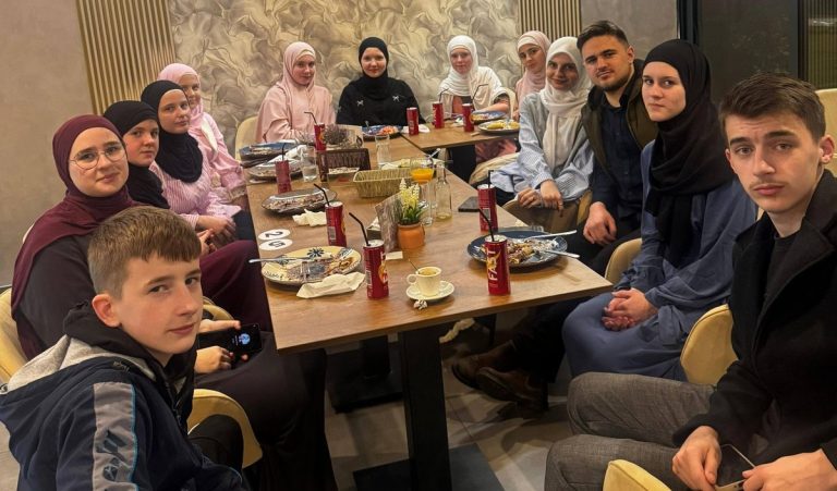 Iftar za mlade aktiviste džemata Čakići 1