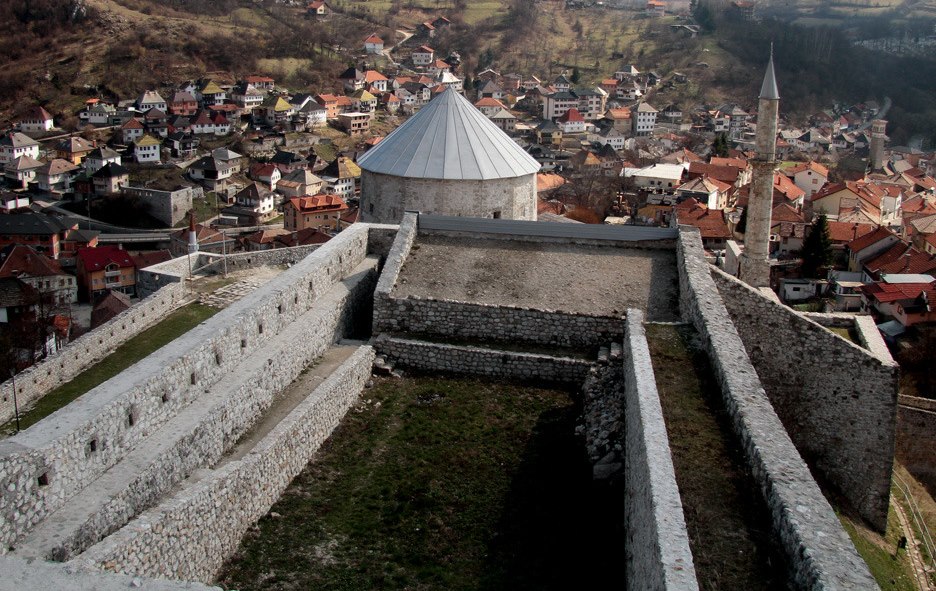 TURISTIČKI BUM U TRAVNIKU | Rekordna 2025. godina: Drastičan rast broja turista i digitalna revolucija promocije