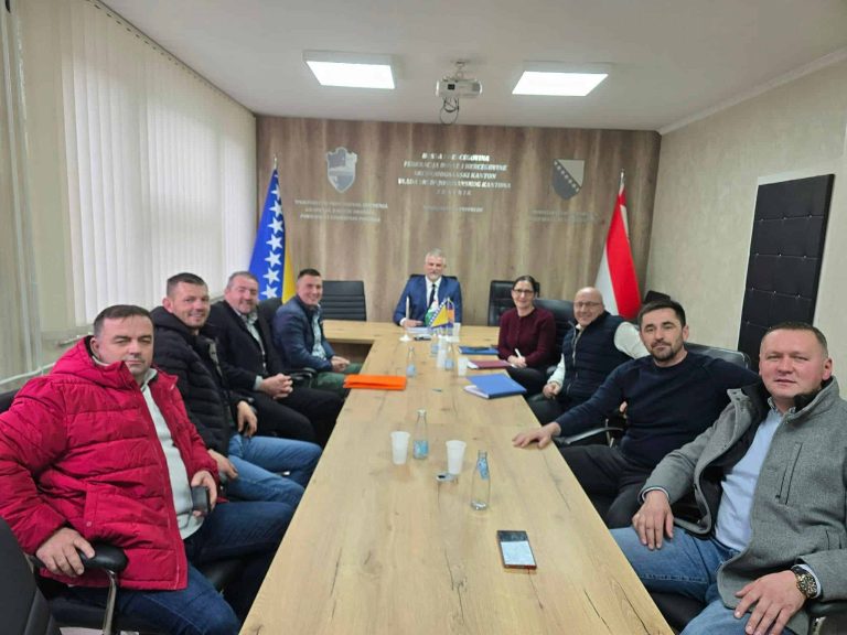 Zajednickim-snagama-ka-jacanju-poljoprivrede-SBK-Sastanak-ministra-Akeljica-s