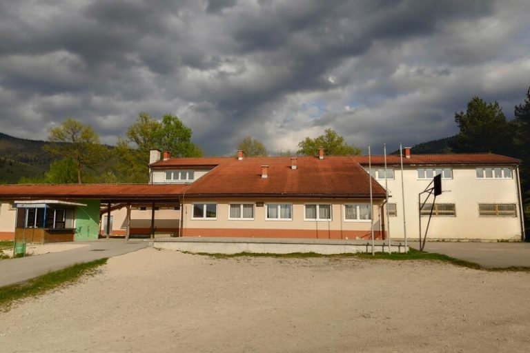 os-kruscica-jajce-ba
