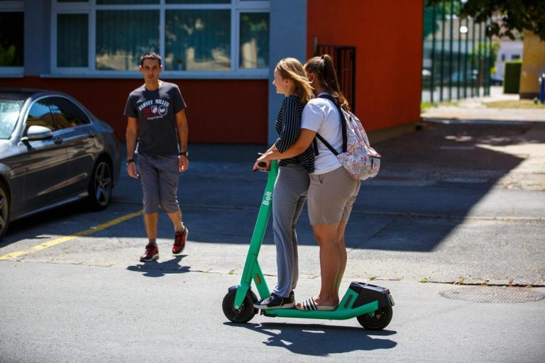 romobil-djeca